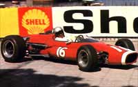 McLaren M4B image