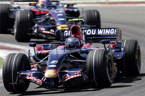 Scuderia Toro Rosso STR2 image Scuderia Toro Rosso STR2 image